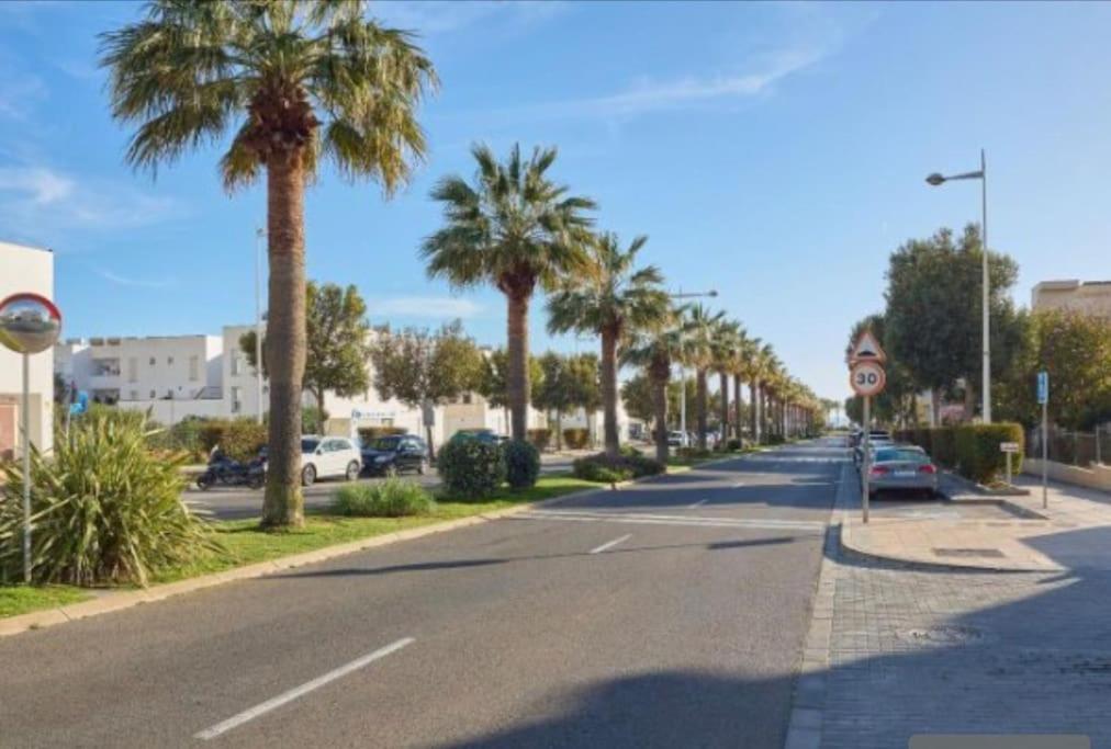 Piso Familiar En El Toyo Lejlighed Almería Eksteriør billede